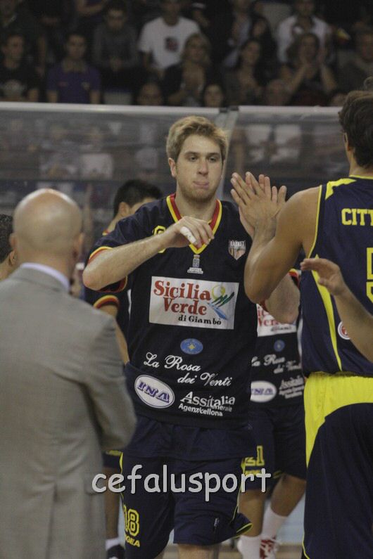 121014 basket 083_tn.jpg